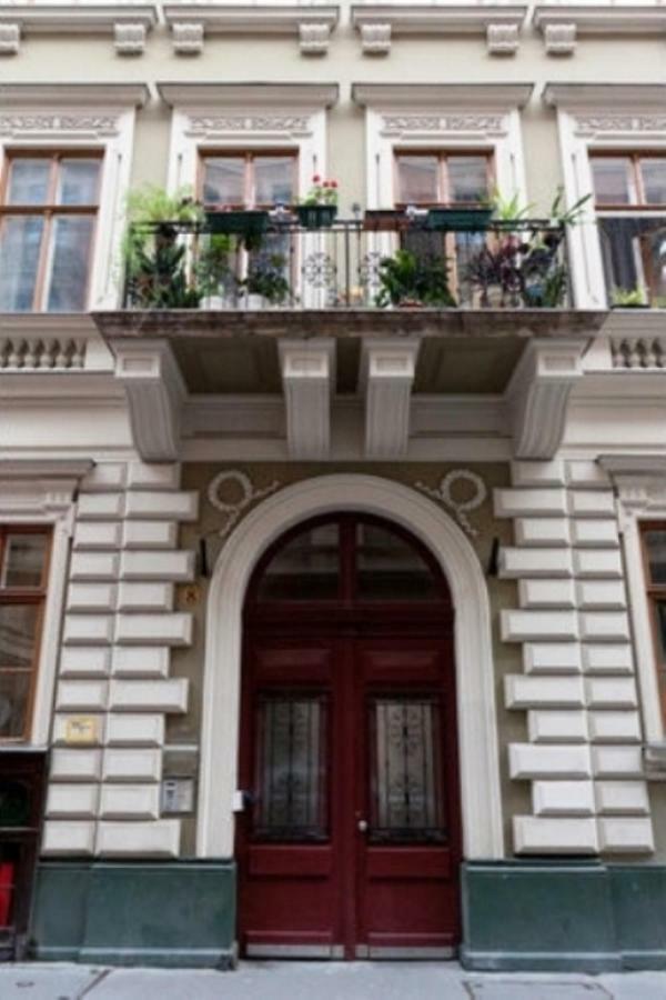 Apartment Revay Utca Budapest